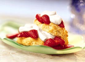 classicstrawberryshortcakes.jpg